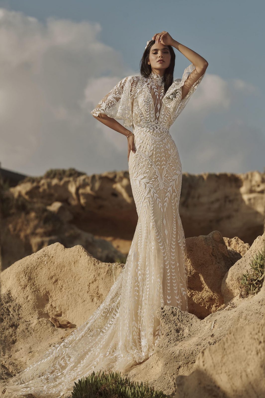 How Does Art Nouveau Add A Unique Flourish To A Bridal Gown? How Does Art Nouveau Add A Unique Flourish To A Bridal Gown?